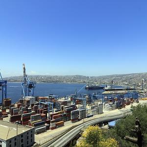 발파라이소에서 네루다의 향기를 맡다